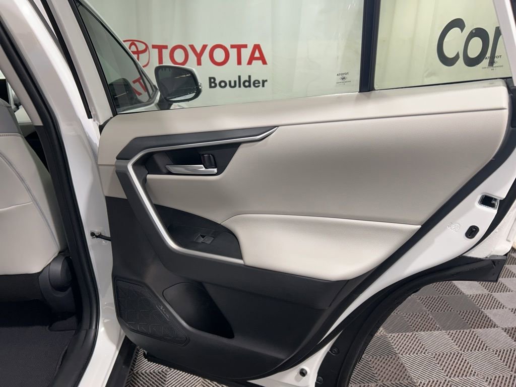 Used 2025 Toyota RAV4 XLE Premium image 11