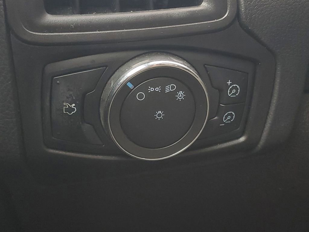 Used 2013 Ford Focus SE image 13