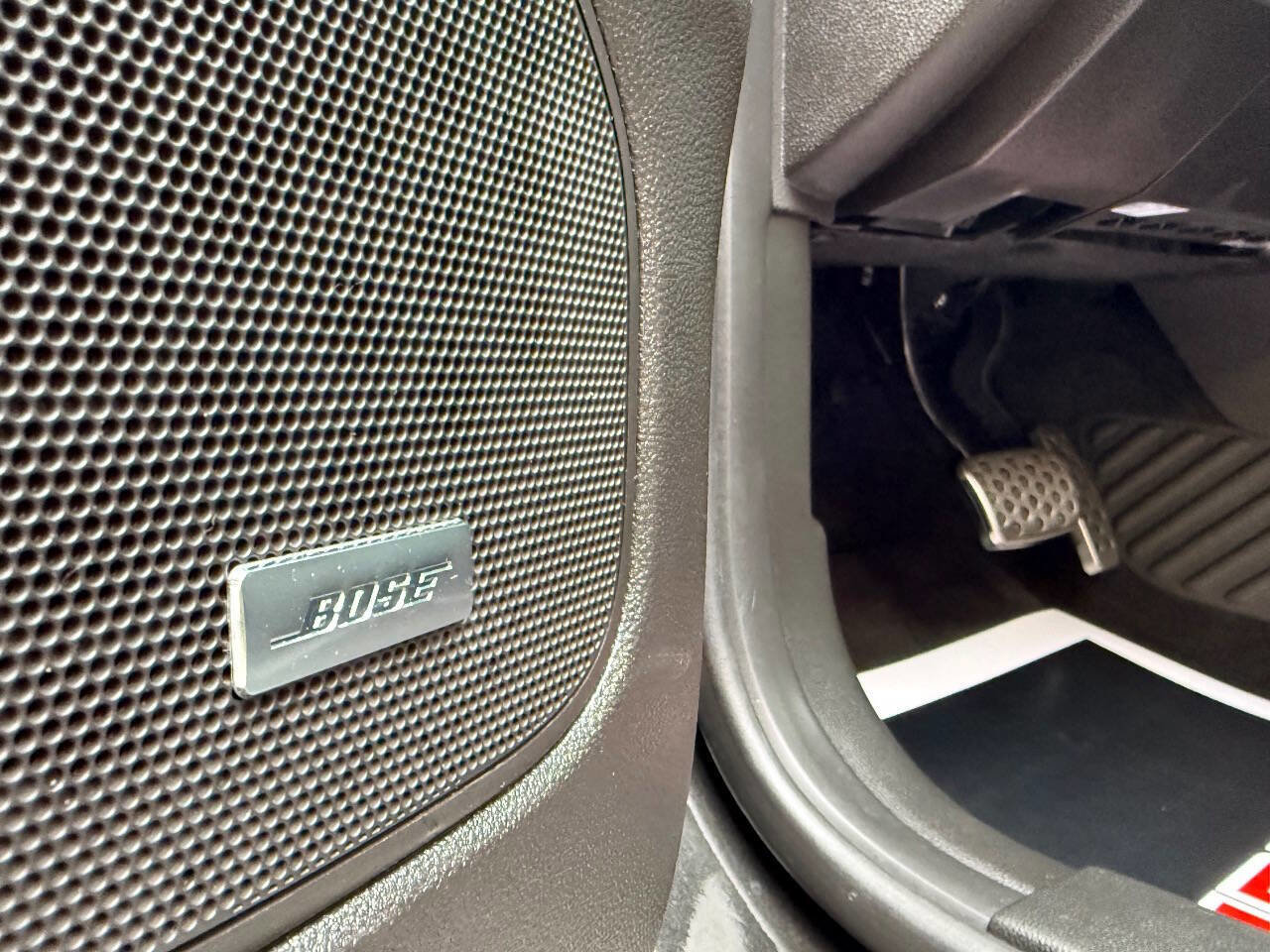 Used 2014 Chevrolet SS image 16