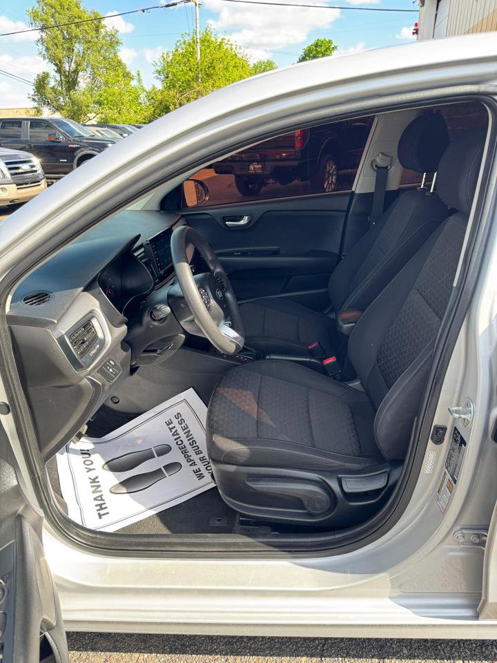 Used 2019 Kia Rio S FWD image 15