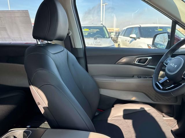 New 2026 Kia Carnival image 15