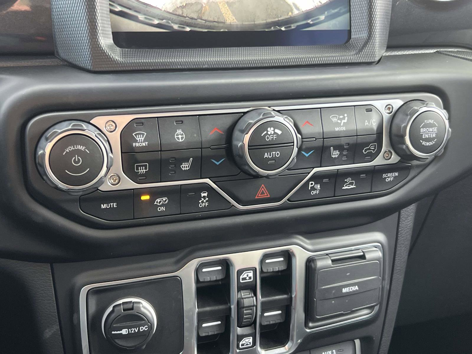 Used 2023 Jeep Wrangler Unlimited Rubicon 392 w/ Trailer Tow Package image 15