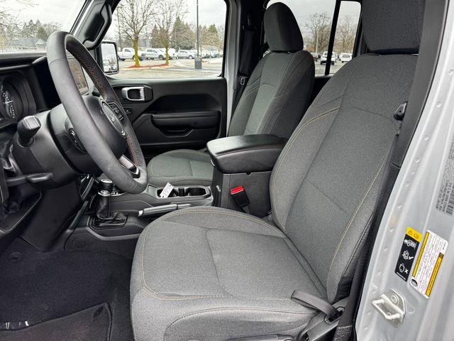 Used 2024 Jeep Wrangler Unlimited w/ Convenience Group image 22