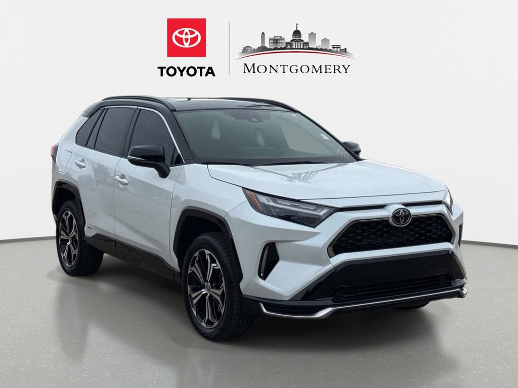 Used 2025 Toyota RAV4 XSE w/ Weather Package
