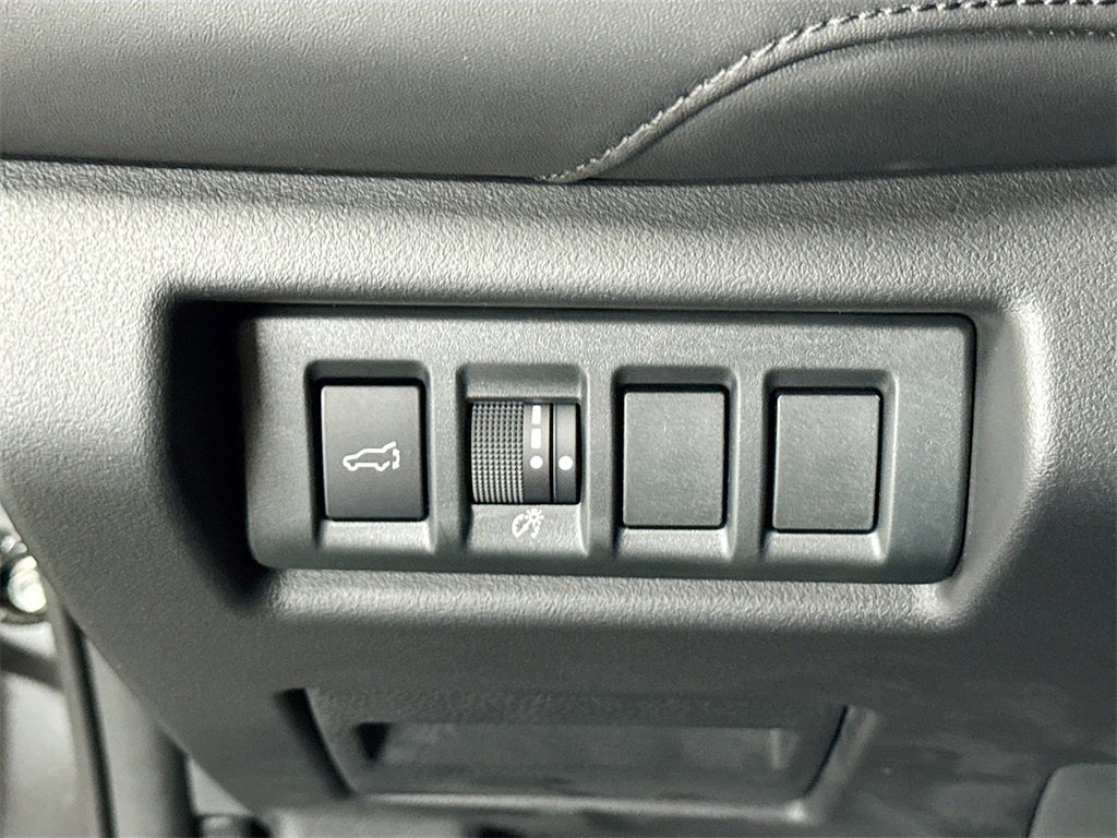 New 2026 Subaru Outback Touring image 6