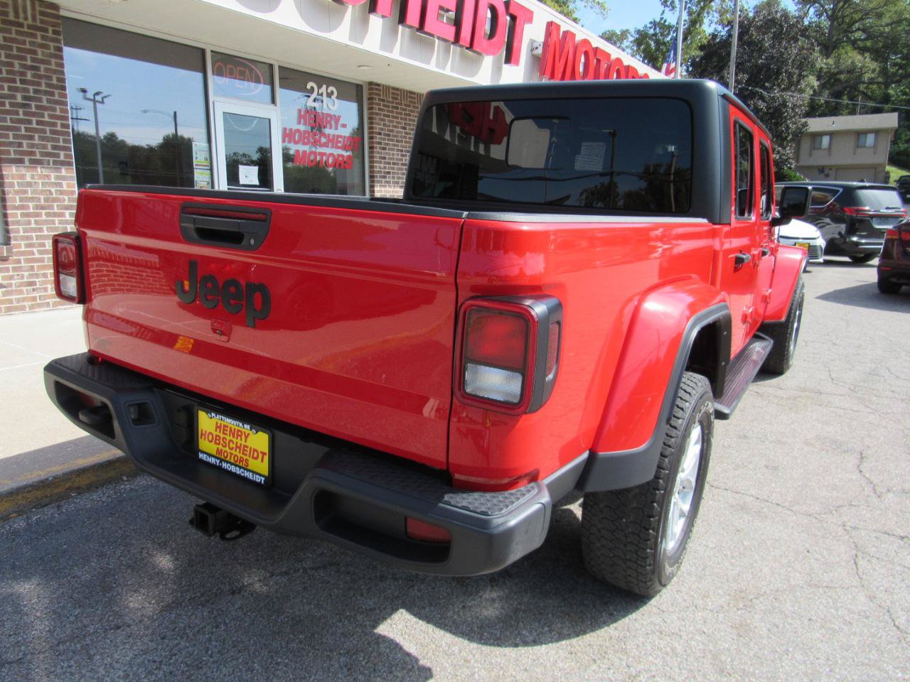 Used 2023 Jeep Gladiator Sport AWD/4WD image 12