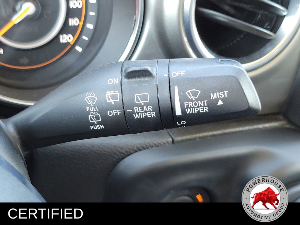 Used 2020 Jeep Wrangler Unlimited Sahara image 31