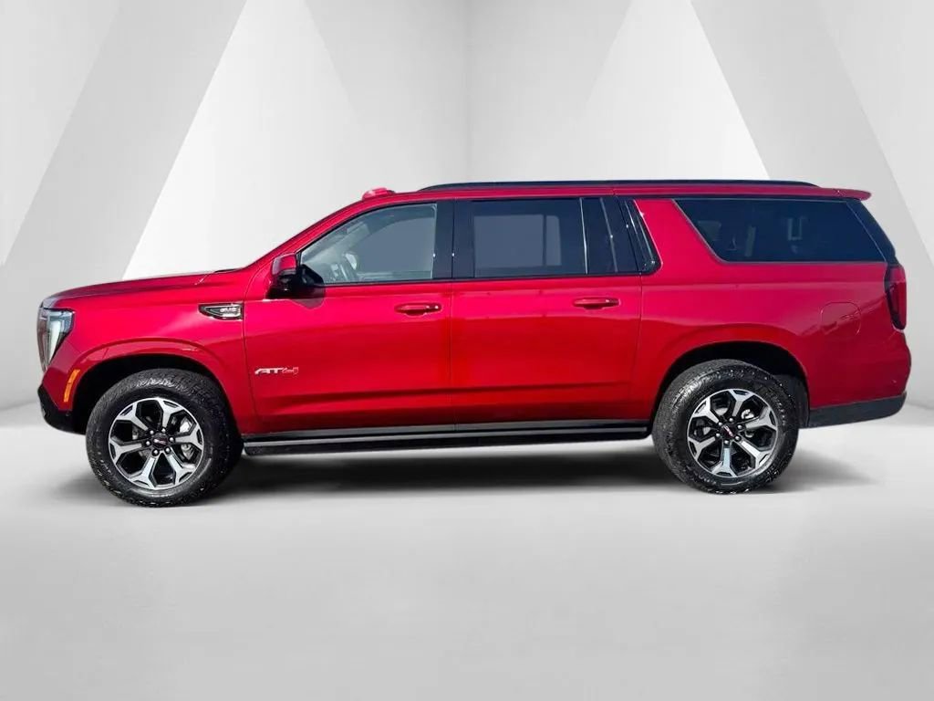 Used 2025 GMC Yukon XL AT4 Ultimate AWD/4WD image 4