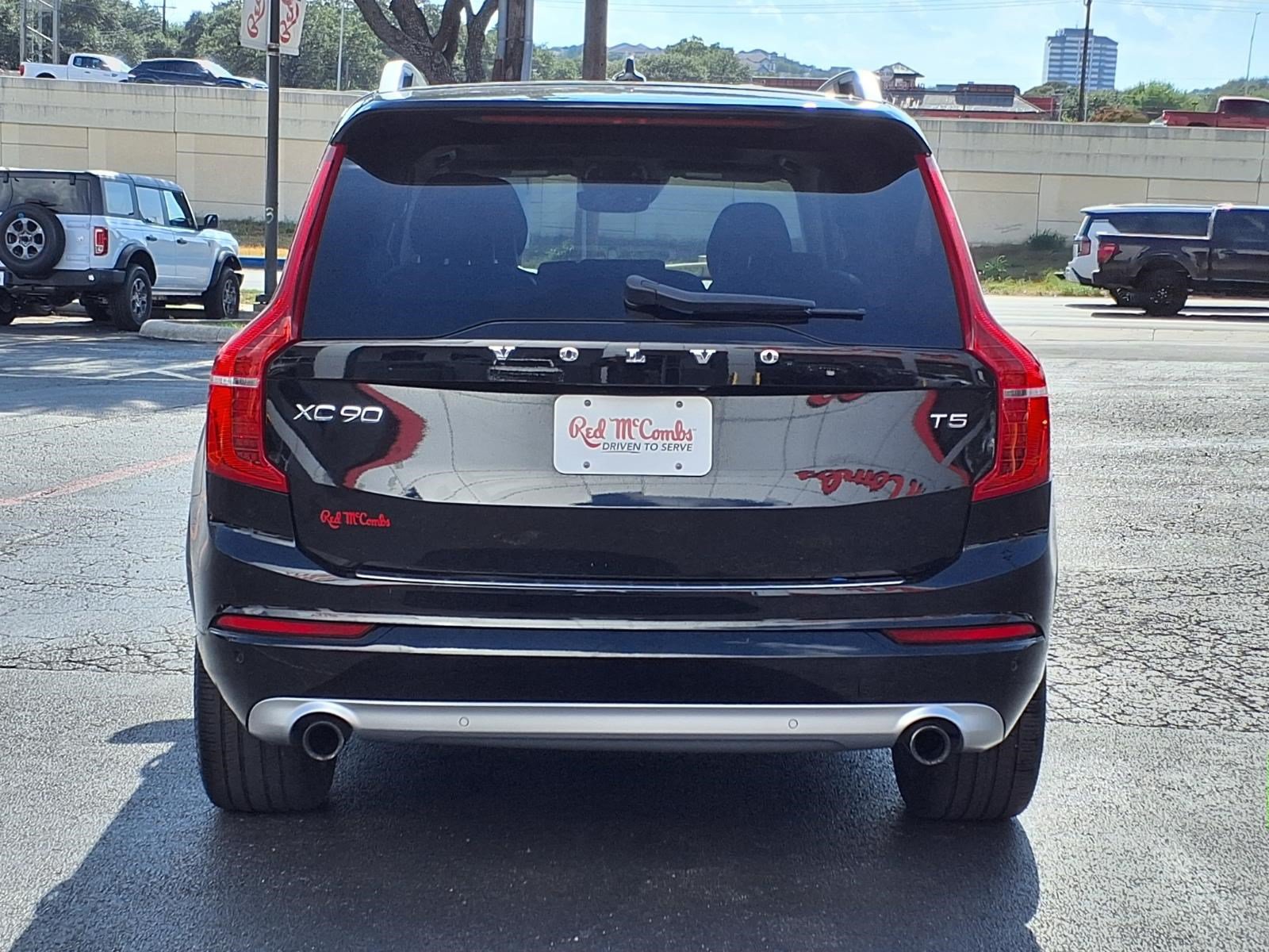 Used 2018 Volvo XC90 T5 Momentum w/ Convenience Package FWD image 7