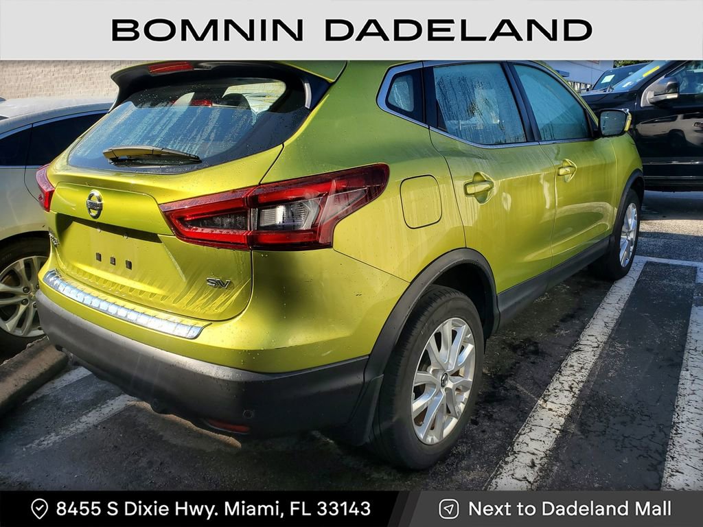 Used 2021 Nissan Rogue Sport SV image 3