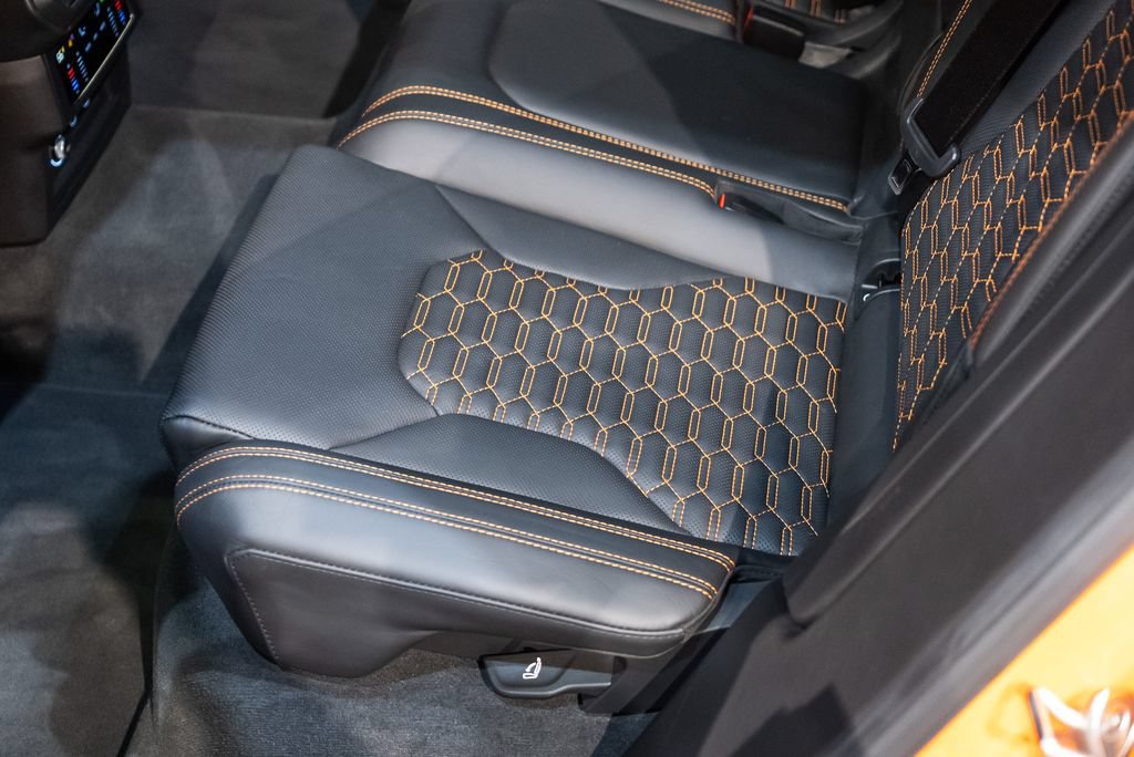 Used 2024 Lamborghini Urus S AWD/4WD image 45