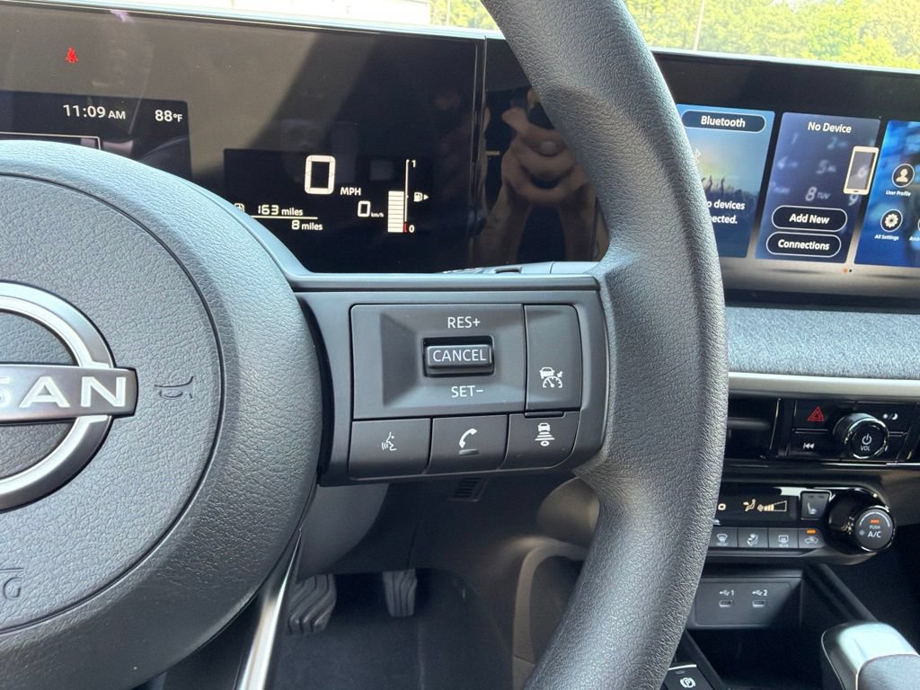 New 2026 Nissan Kicks SV w/ SV Premium Package AWD/4WD image 13