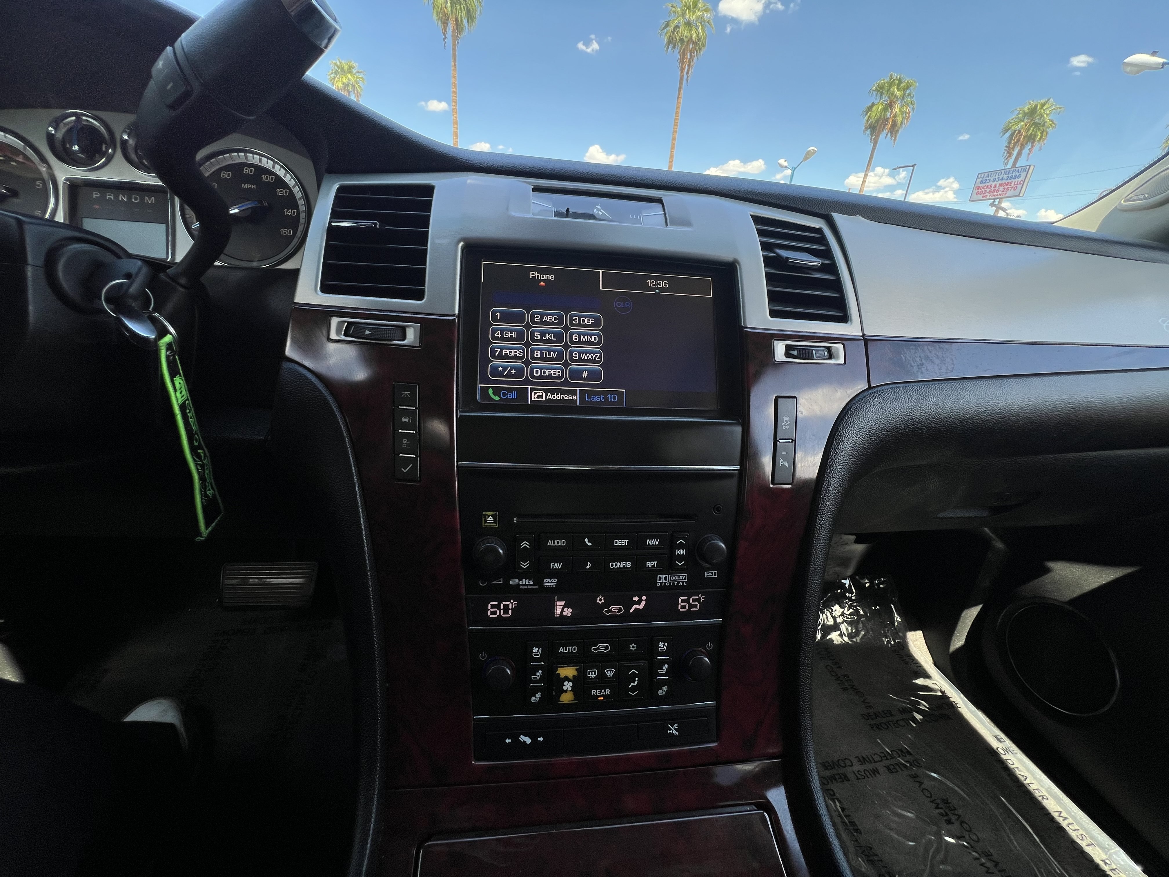 Used 2013 Cadillac Escalade ESV Premium AWD/4WD image 14