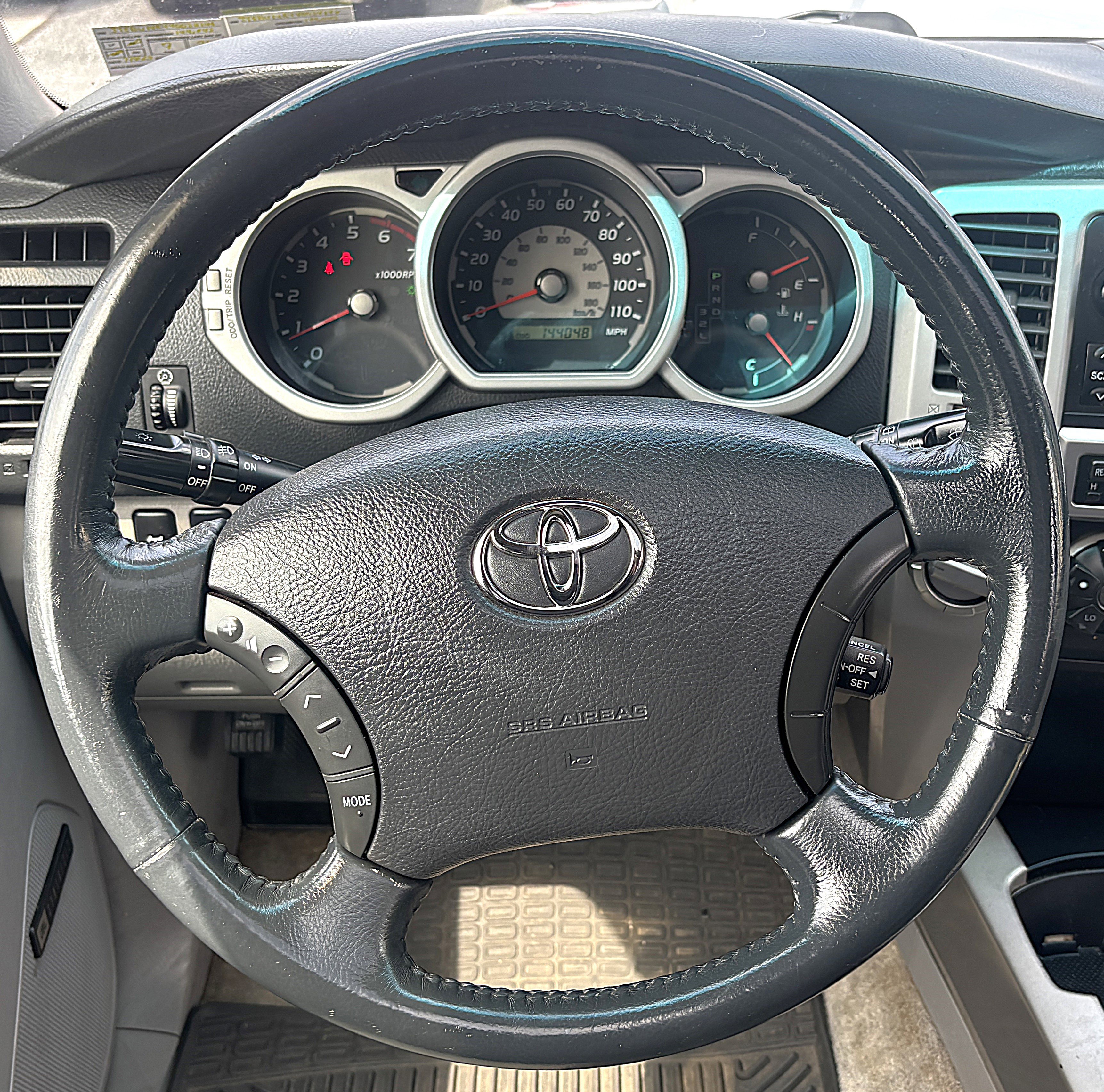 Used 2004 Toyota 4Runner Sport image 11