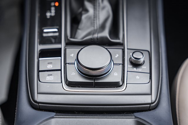 Used 2020 MAZDA CX-30 AWD w/ Select Package image 26