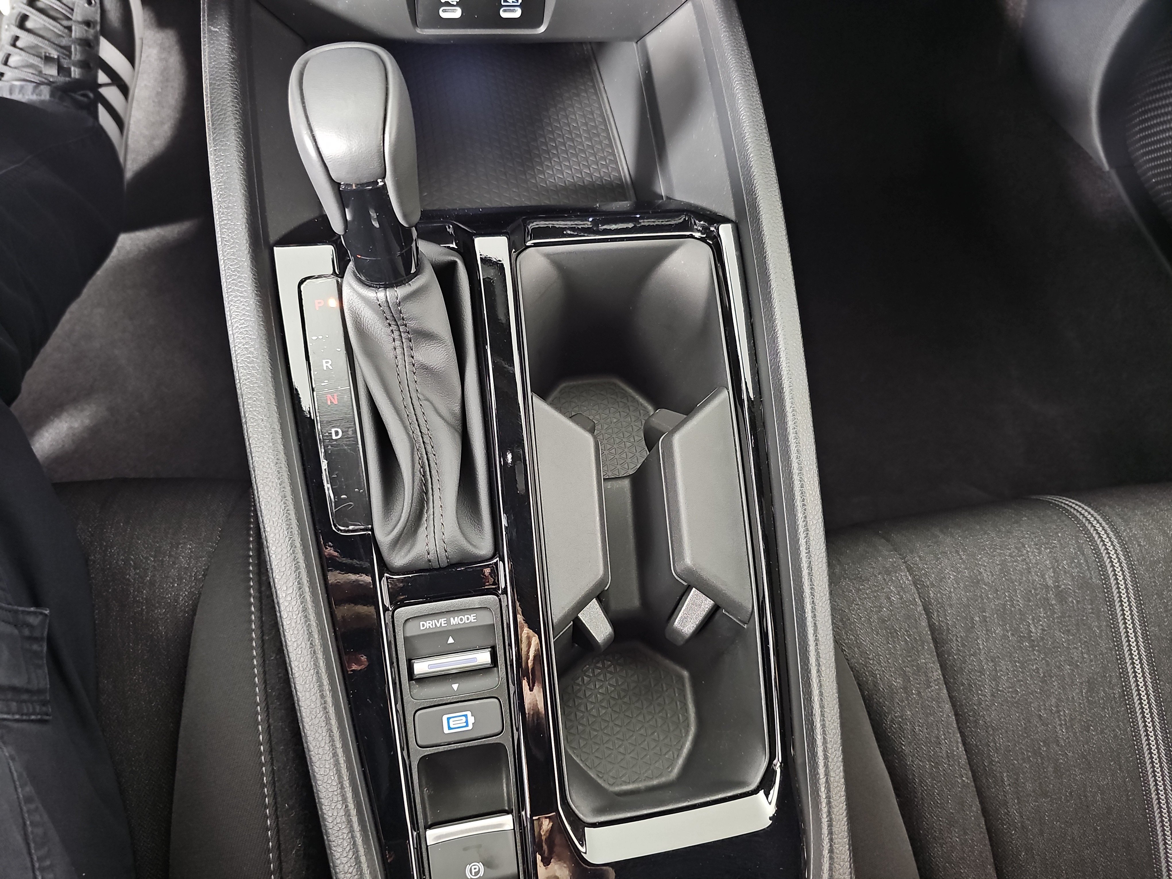Certified 2024 Honda Accord Sport image 31