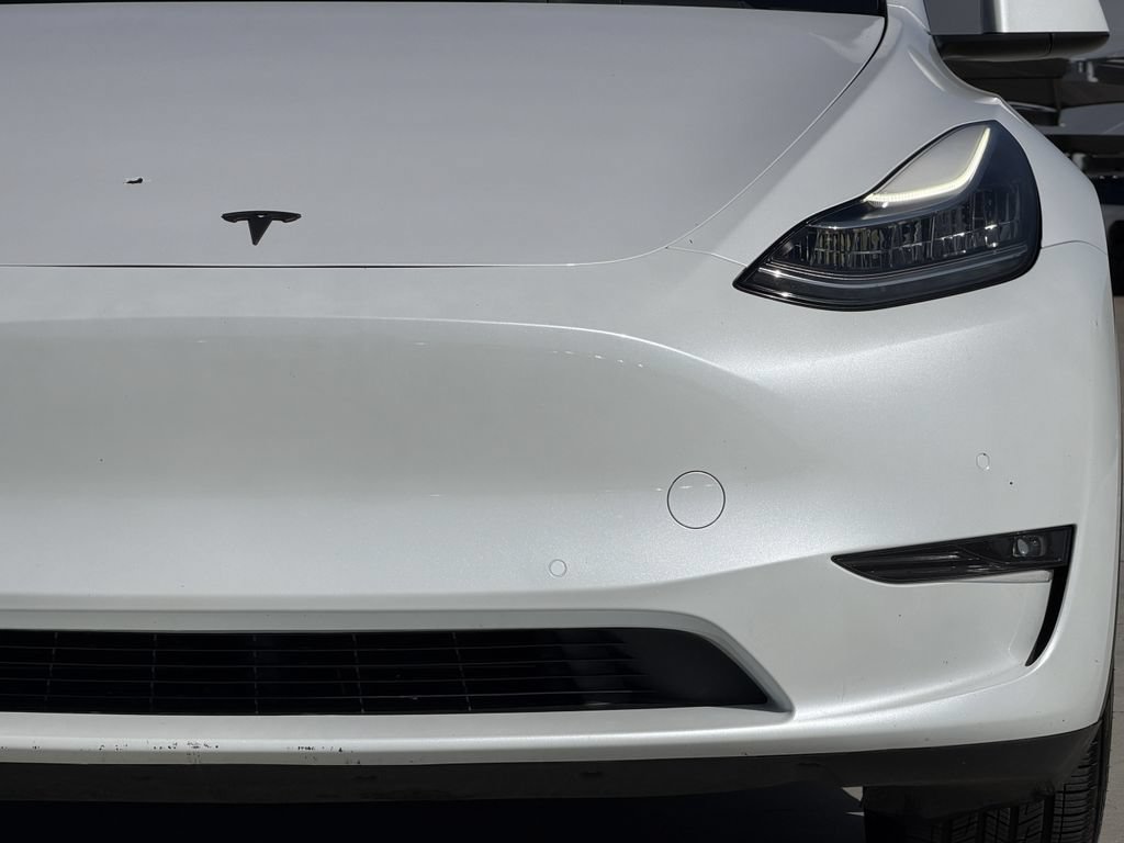 Used 2021 Tesla Model Y Long Range AWD/4WD image 8