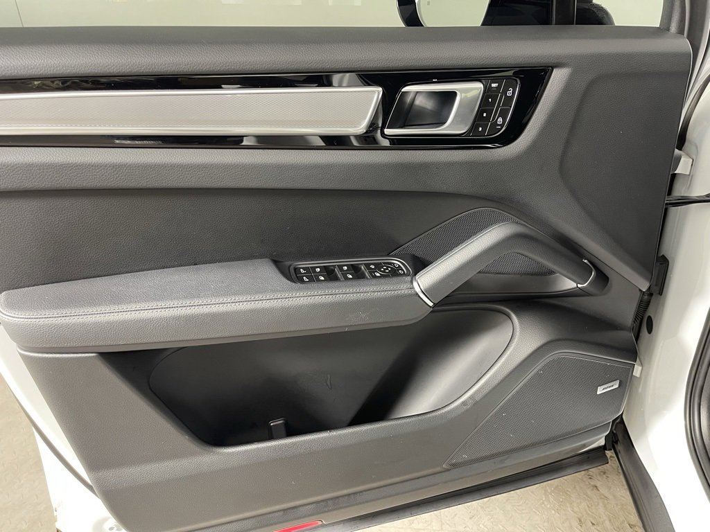 Certified 2023 Porsche Cayenne Coupe image 27