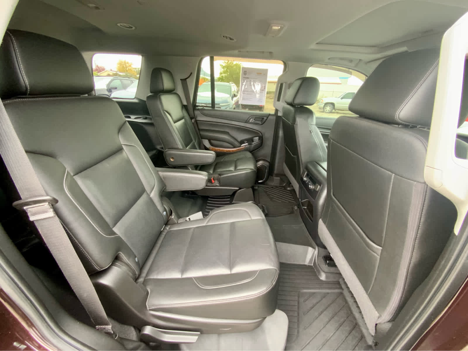 Used 2020 Chevrolet Tahoe Premier image 31