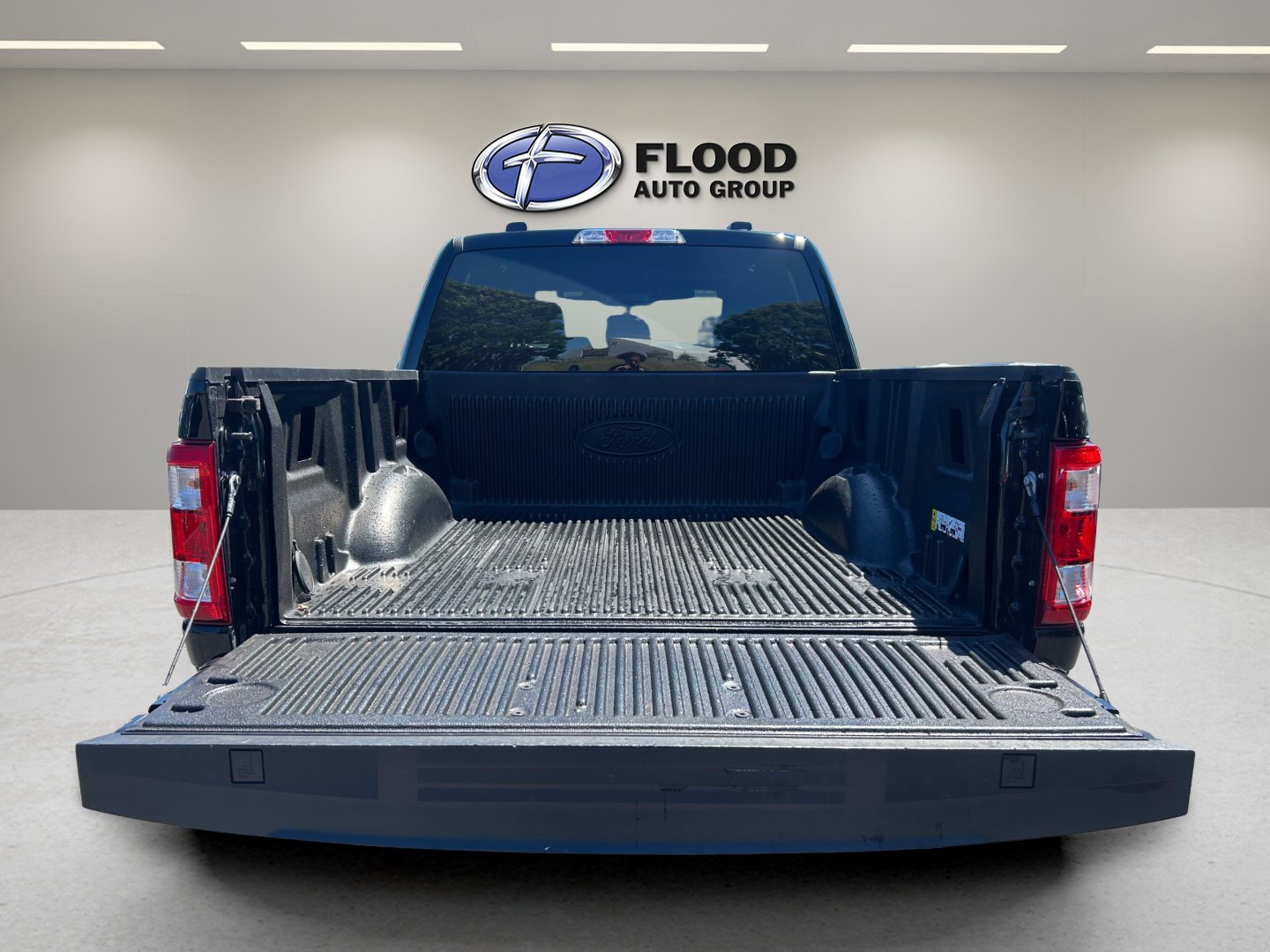 Used 2023 Ford F150 XL w/ STX Appearance Package AWD/4WD image 7