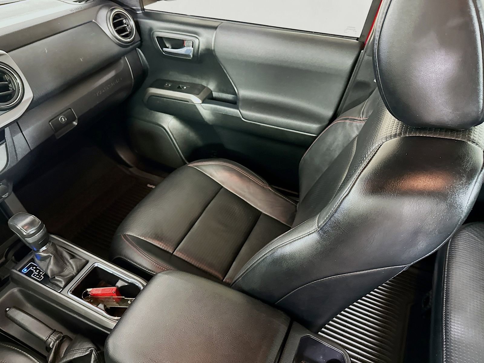 Used 2017 Toyota Tacoma TRD Pro image 24