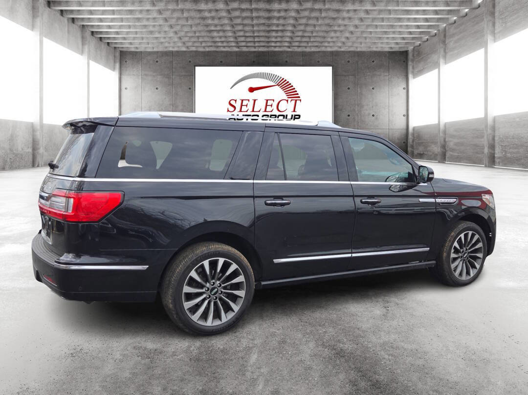 Used 2021 Lincoln Navigator L Reserve image 5