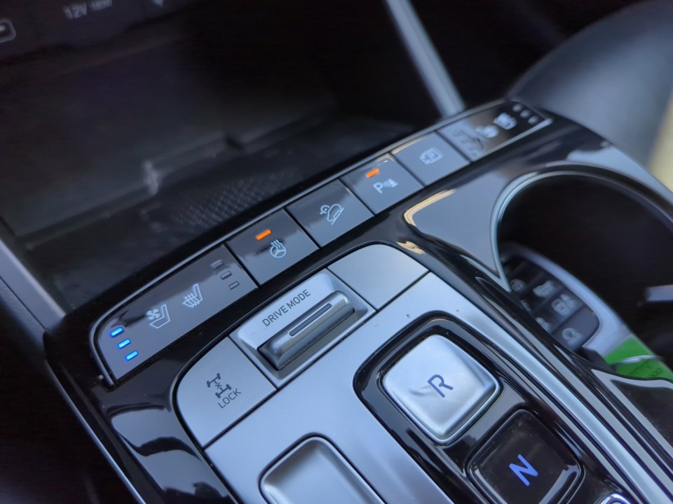 Used 2022 Hyundai Tucson Limited w/ Cargo Package image 29