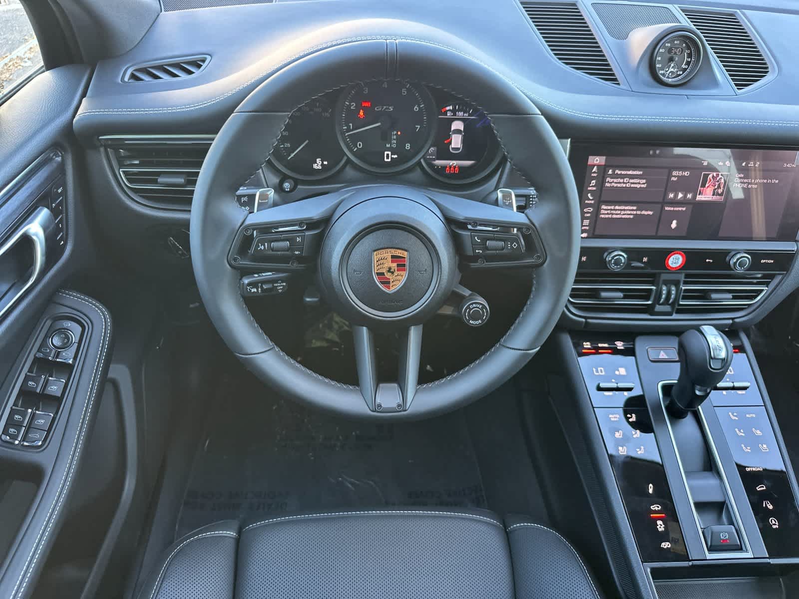New 2026 Porsche Macan GTS AWD/4WD image 15