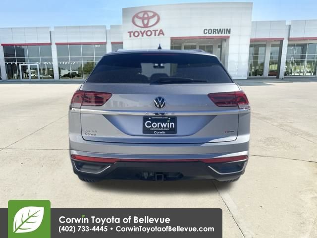 Used 2022 Volkswagen Atlas Cross Sport SE image 4