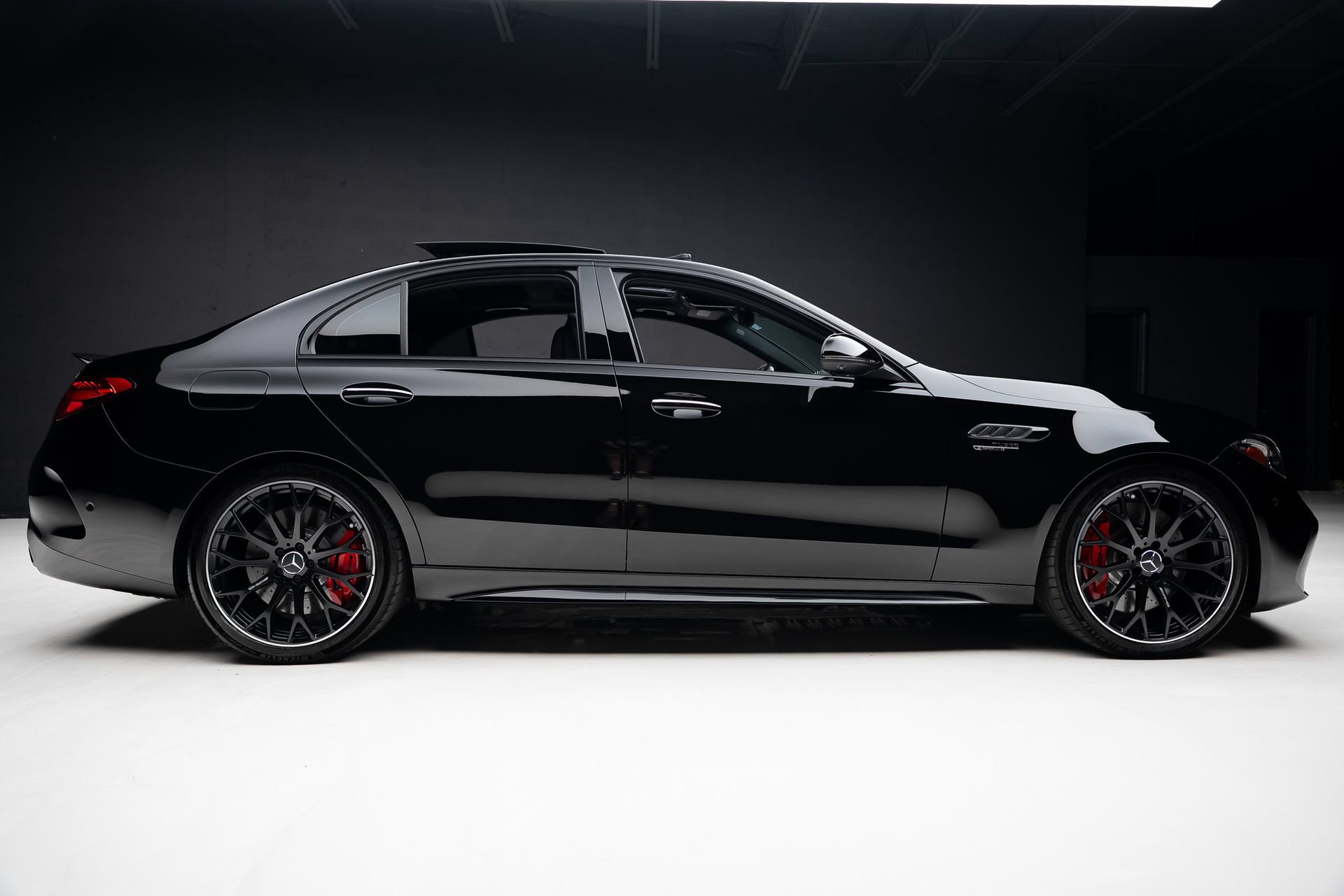 Used 2025 Mercedes-Benz C 36 AMG S image 39