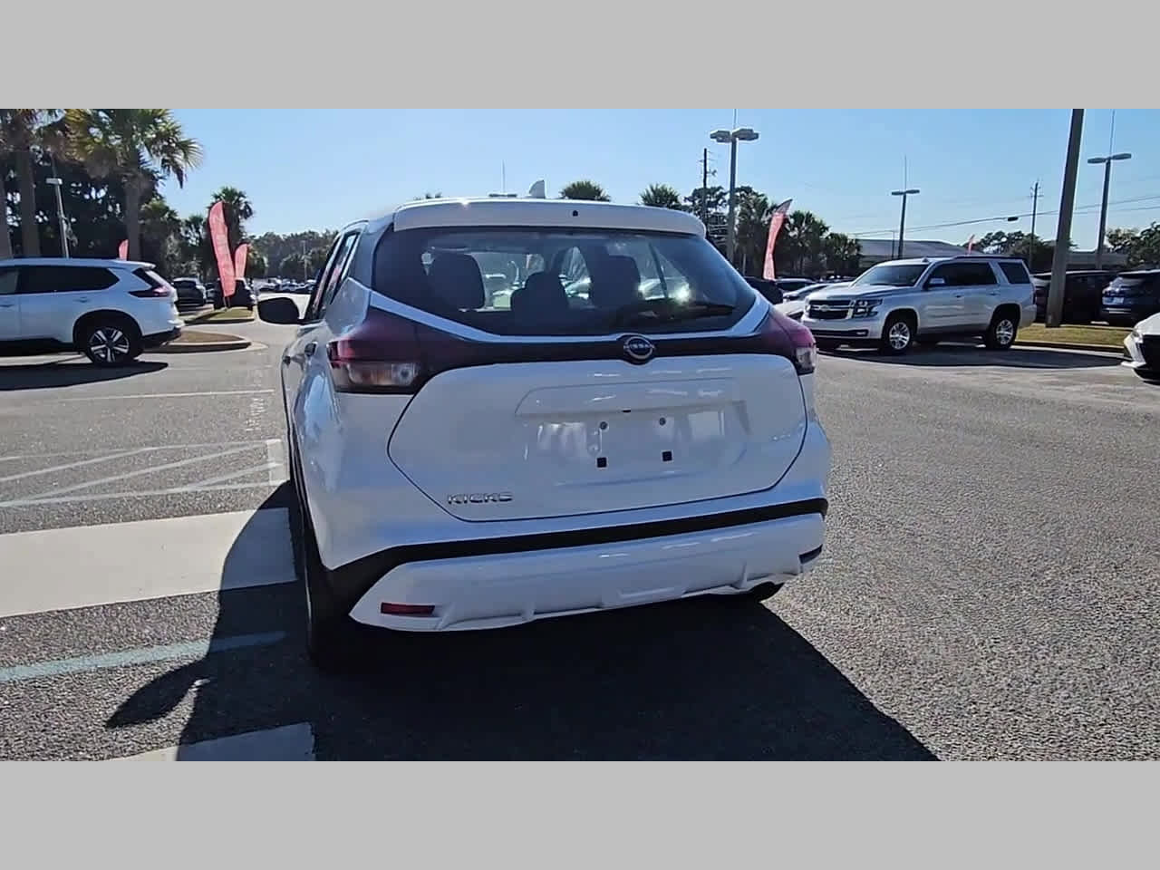 New 2025 Nissan Kicks Play S image 29