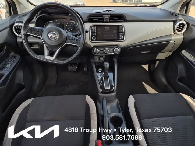 Used 2022 Nissan Versa SV FWD image 21