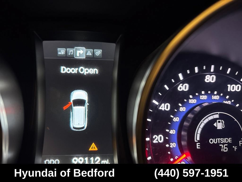 Used 2016 Hyundai Santa Fe Sport w/ Option Group 04 FWD image 15