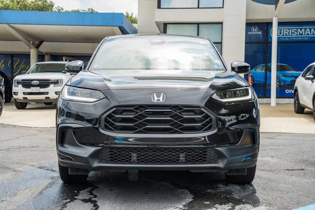 Used 2025 Honda HR-V Sport image 2
