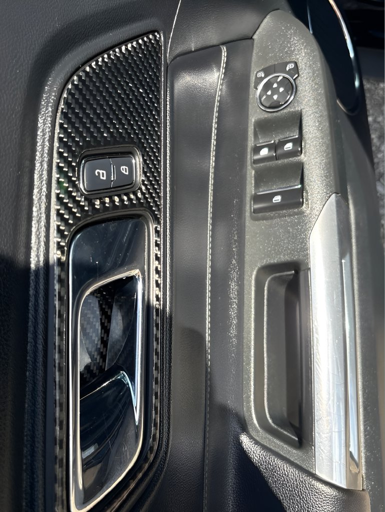 Used 2017 Ford Mustang Premium RWD image 13