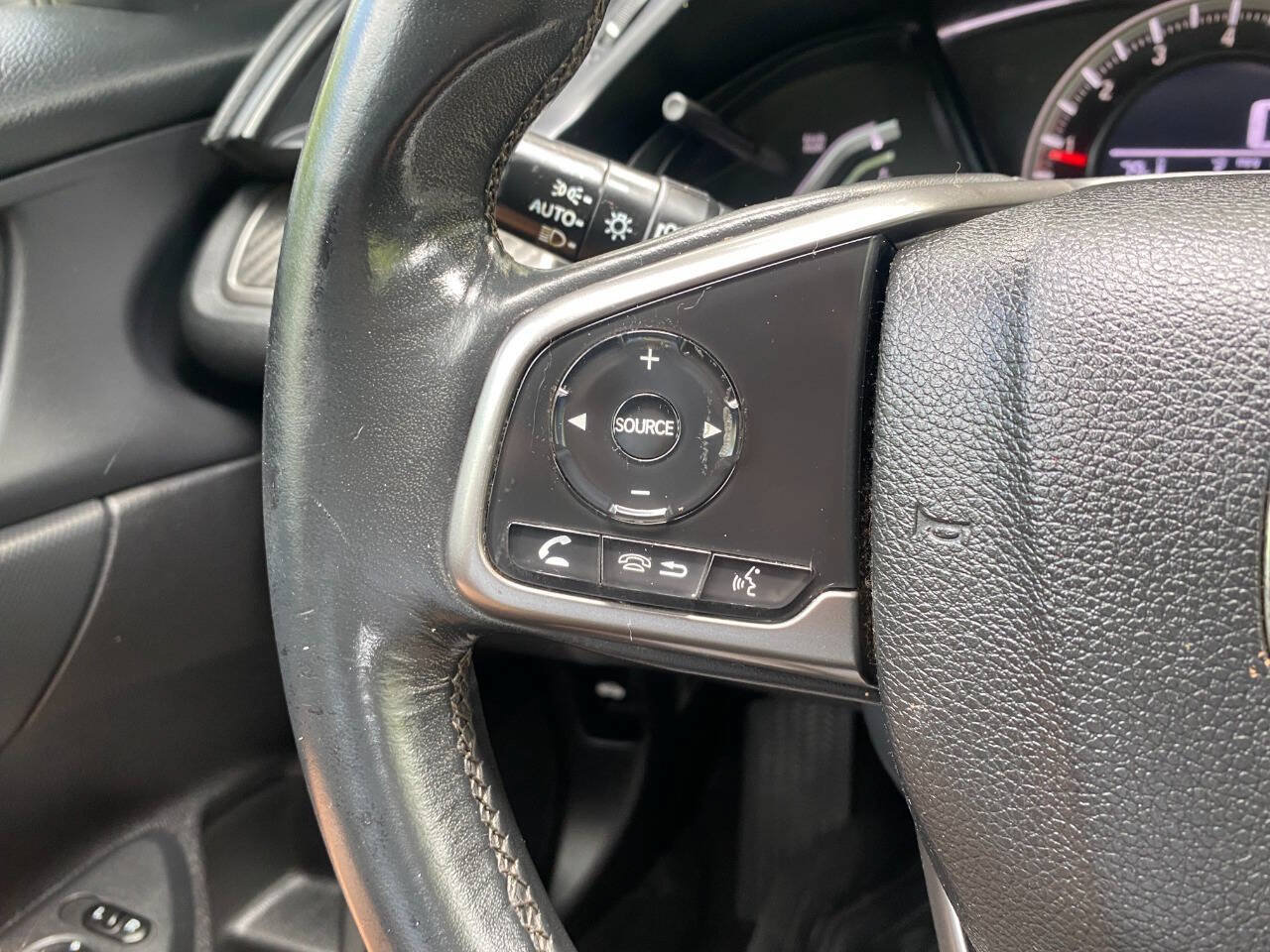 Used 2017 Honda Civic Sport image 22