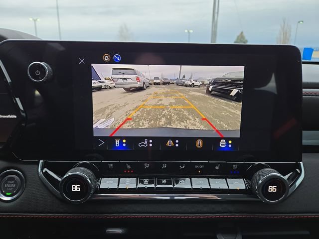 Used 2026 Chevrolet Colorado Z71 w/ Technology Package AWD/4WD image 25
