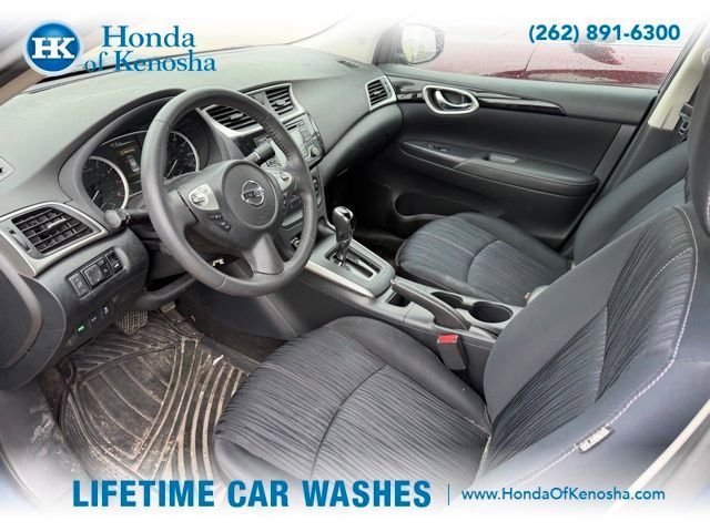 Used 2016 Nissan Sentra SV image 4