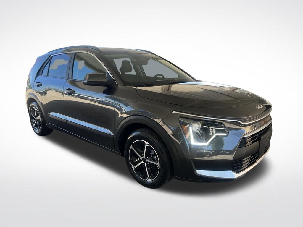 Certified 2024 Kia Niro EX FWD video 3
