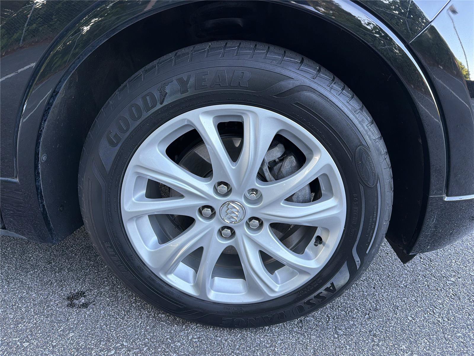 Used 2019 Buick Envision Preferred FWD image 11