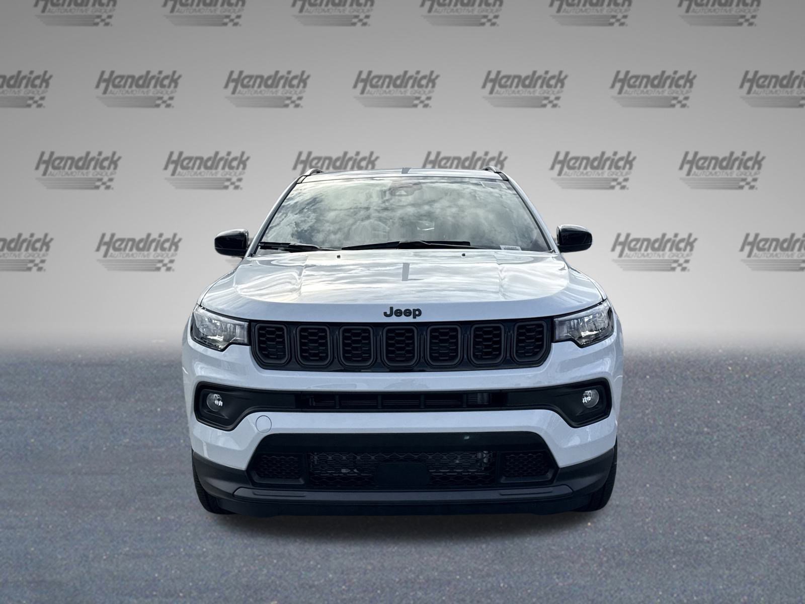 New 2026 Jeep Compass Latitude image 3