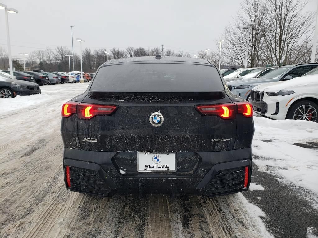 New 2026 BMW X2 xDrive28i w/ Technology Package AWD/4WD image 5