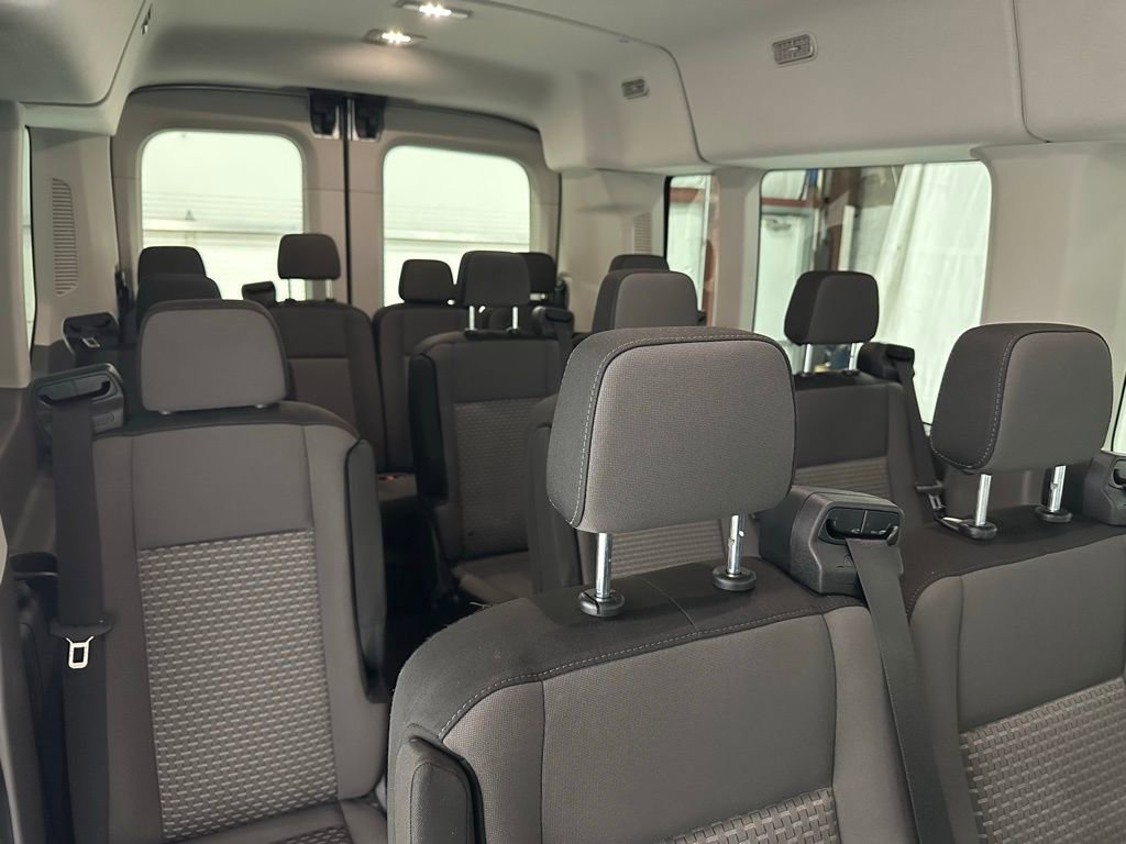 Used 2025 Ford Transit 350 XLT image 44