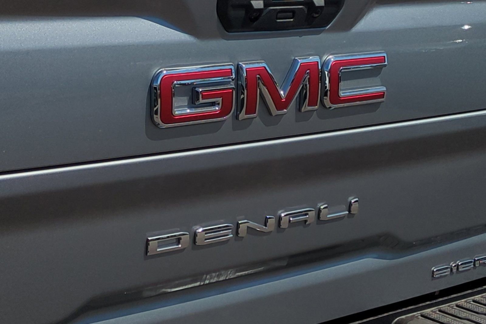 New 2026 GMC Sierra 3500 Denali w/ Denali Reserve Package AWD/4WD image 28