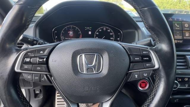 Used 2018 Honda Accord Sport image 13