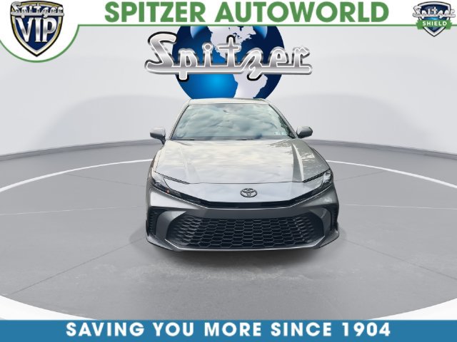 New 2026 Toyota Camry SE FWD image 3
