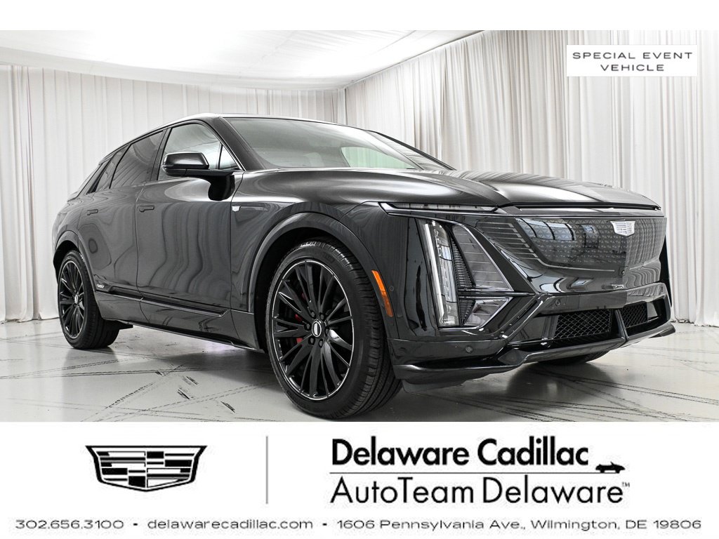 New 2026 Cadillac Lyriq V AWD/4WD image 1