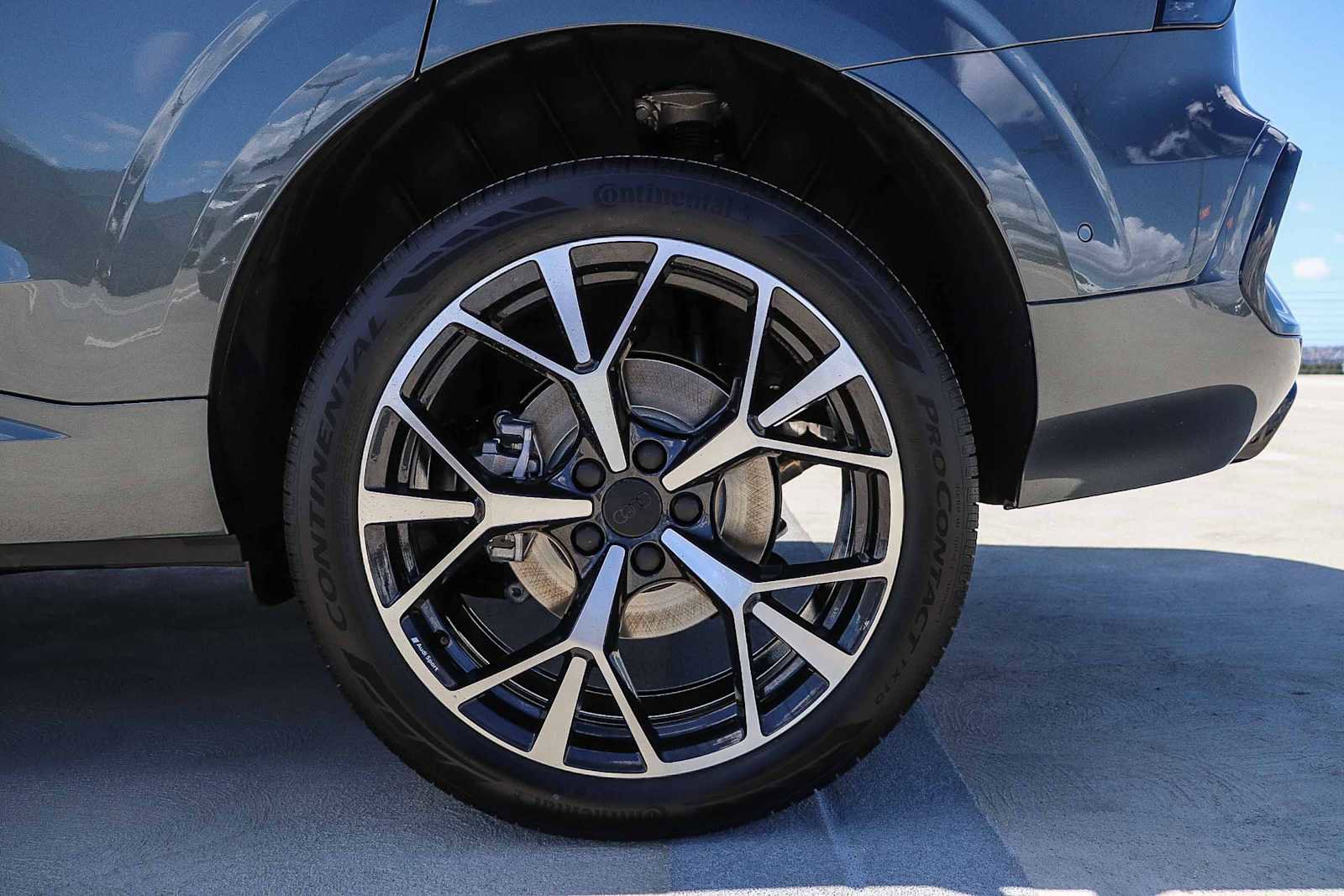 New 2026 Audi Q3 quattro 2.0T image 13