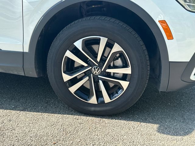 Certified 2023 Volkswagen Tiguan S image 29