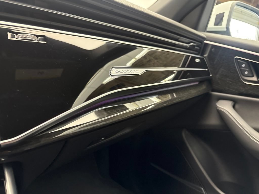 Used 2026 Audi Q8 Premium Plus w/ Premium Plus Package AWD/4WD image 35